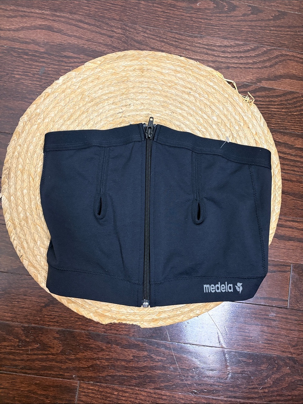 Medela Black Nursing Support Pumping Bandeau Top